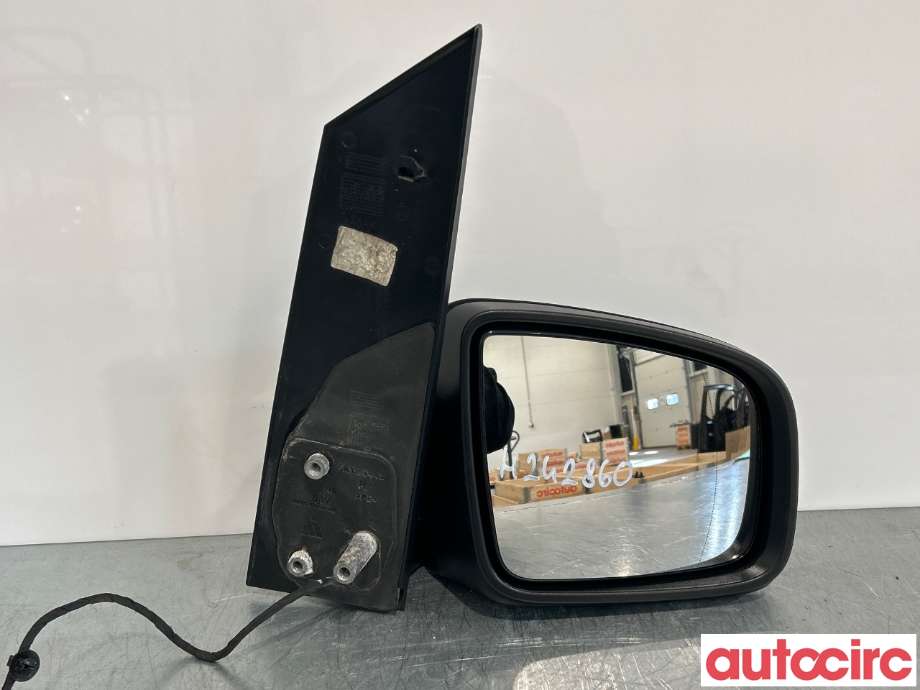 Diverse deler til Mercedes Vito/Viano, 2010-2014 (Fase 2) (W639) (W639) (MERCEDES|A6398100919)