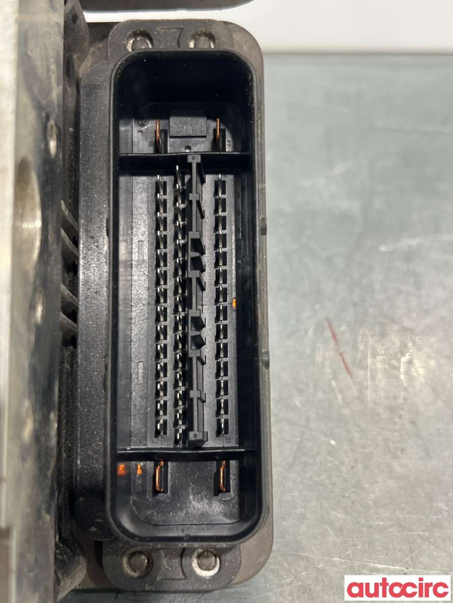 ABS sentral til Audi A6 2011-2014 (Type IV, Fase 1) (C7) (C7) (AUDI|4G0614517AA|0265250562|4G0907379L)