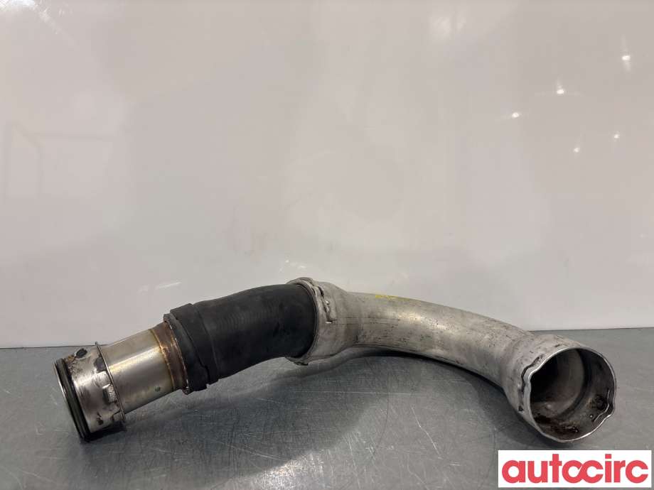 Turbo rør til VW Transporter / Caravelle 2003-2009 (Fase 1) (T5) (T5) (VOLKSWAGEN|7H0145555C|)