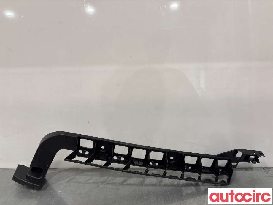 Støtfanger bak midtre del til Škoda Octavia 2013-2016 (Type III, Fase 1)  (SKODA|5E9807864)