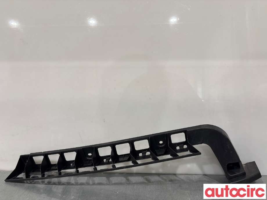 Støtfanger bak midtre del til Škoda Octavia, 2013-2016 (Type III, Fase 1)  (SKODA|5E9807863)