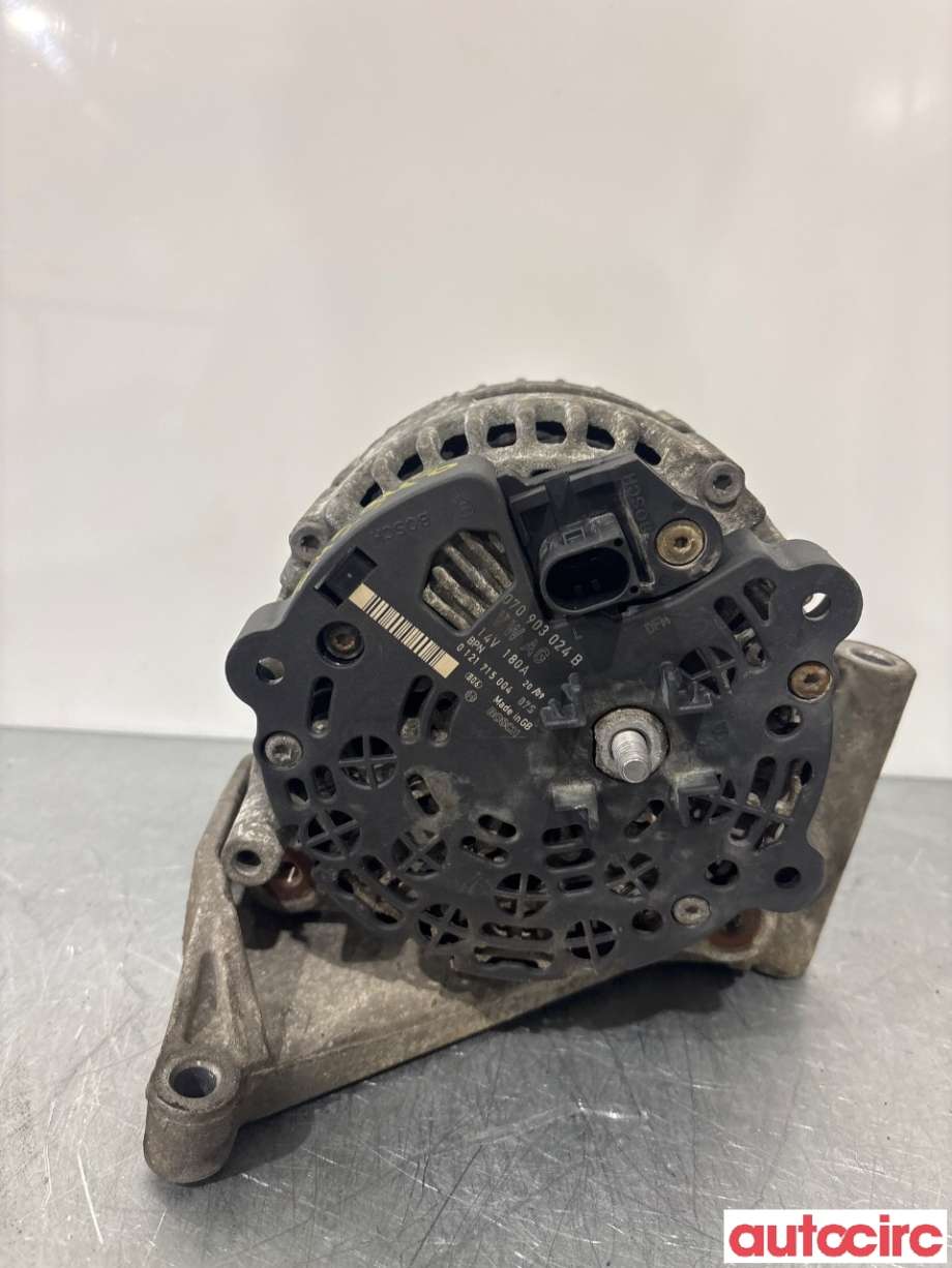 Dynamo til VW Transporter / Caravelle 2009-2015 (Fase 2) (T5) (T5) (VOLKSWAGEN|070903139BX|0121715004|070903024)