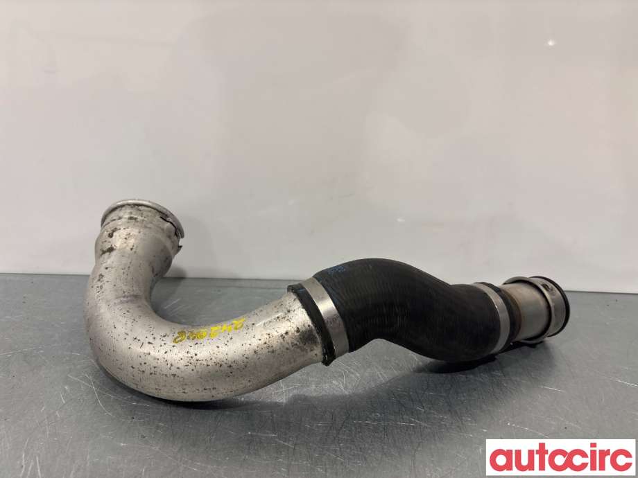 Turbo rør til VW Transporter / Caravelle 2009-2015 (Fase 2) (T5) (T5) (VOLKSWAGEN|7H0145762E|)