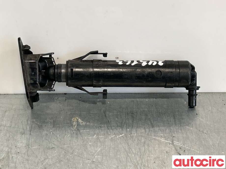 Lyktespylerdyse til VW Passat 2011-2015 (B7) (B7) (VOLKSWAGEN|3AA955104|A2C53365251)