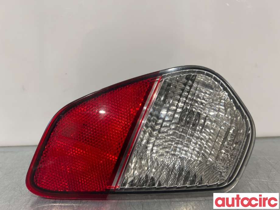 Baklykt høyre til Mitsubishi Outlander, 2015-->> (Type III, Fase 2)  (MITSUBISHI|8336A154)