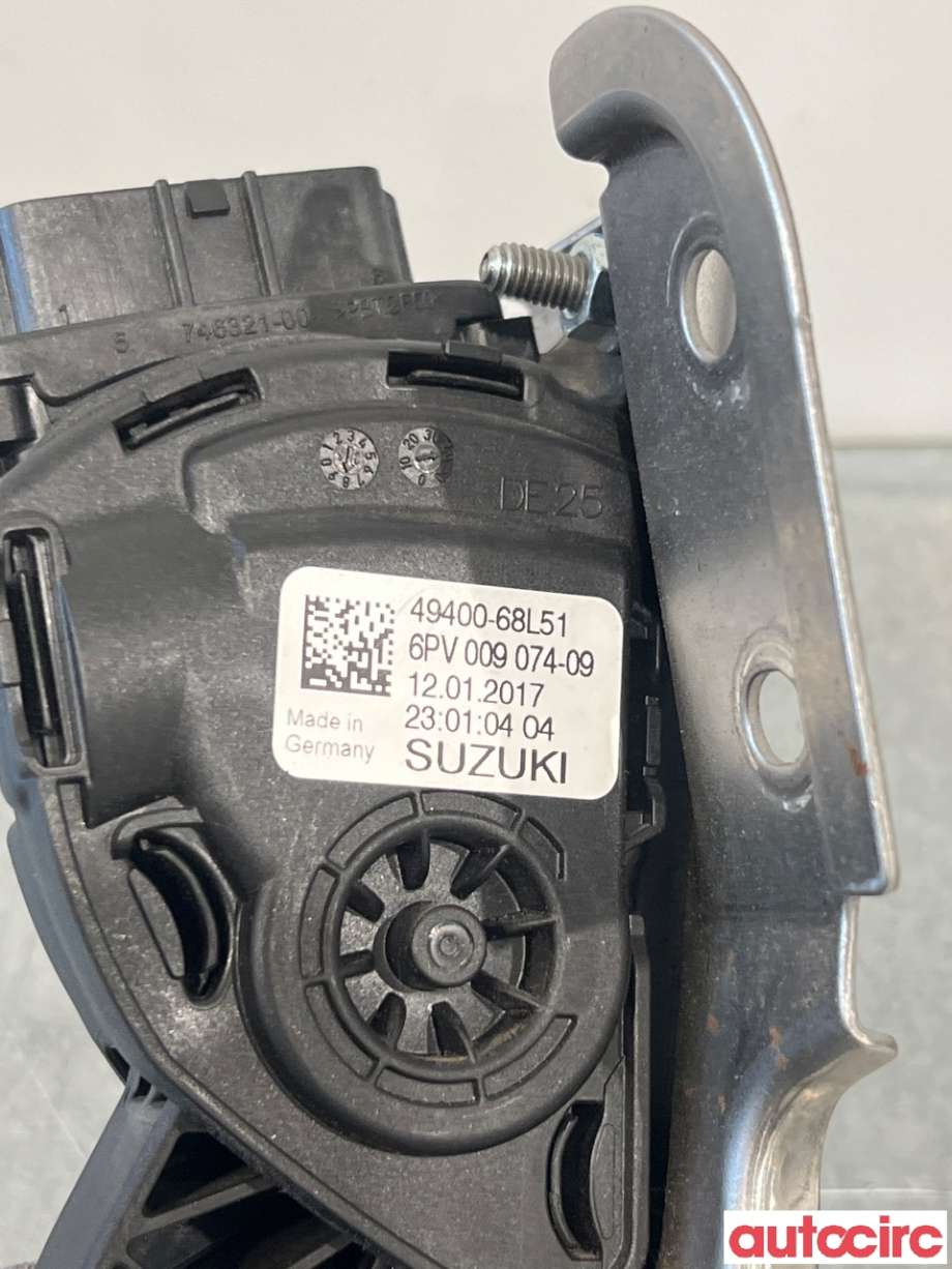 Pedal gass til Suzuki SX4 S-CROSS 2013-->> (Type II)  (SUZUKI|49400-68L51)