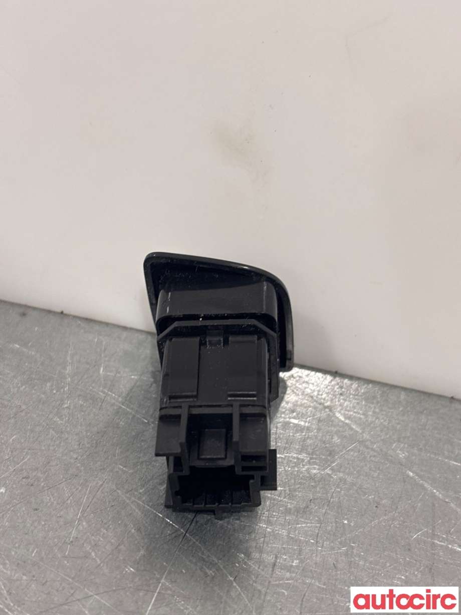 Bryter diverse til Renault Zoe 2013-2019 (Fase 1)  (RENAULT|251B43225R|10026641)