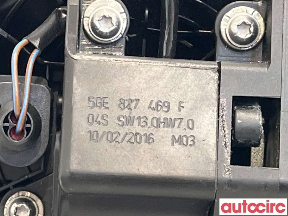 Bakluke/bakdør håndtak til VW e-Golf 2014-2017 (Fase 1)  (VOLKSWAGEN|5GE827469F)
