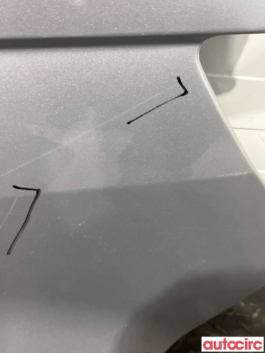 Skjerm høyre foran til VW Transporter / Caravelle 2015-2019 (T6) (T6) (VOLKSWAGEN|7E0821102B|7E0821102A)