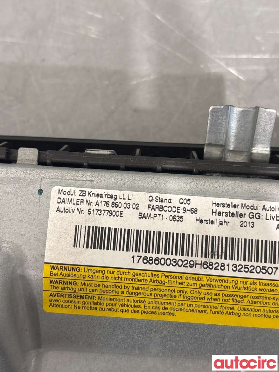 Airbag kne til Mercedes A-Klasse 2012-2018 (W176) (W176) (MERCEDES|A1768600302|617377900E)