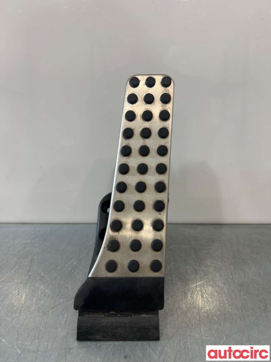Pedal gass til Mercedes C-Klasse 2014-2018 (Fase 1) (W205) (W205) (MERCEDES|A2053000104)