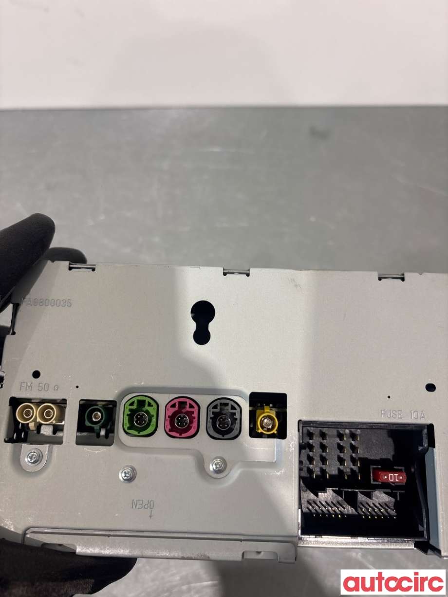 Bilstereo til Mercedes A-Klasse 2012-2018 (W176) (W176) (MERCEDES|A2469000112|)