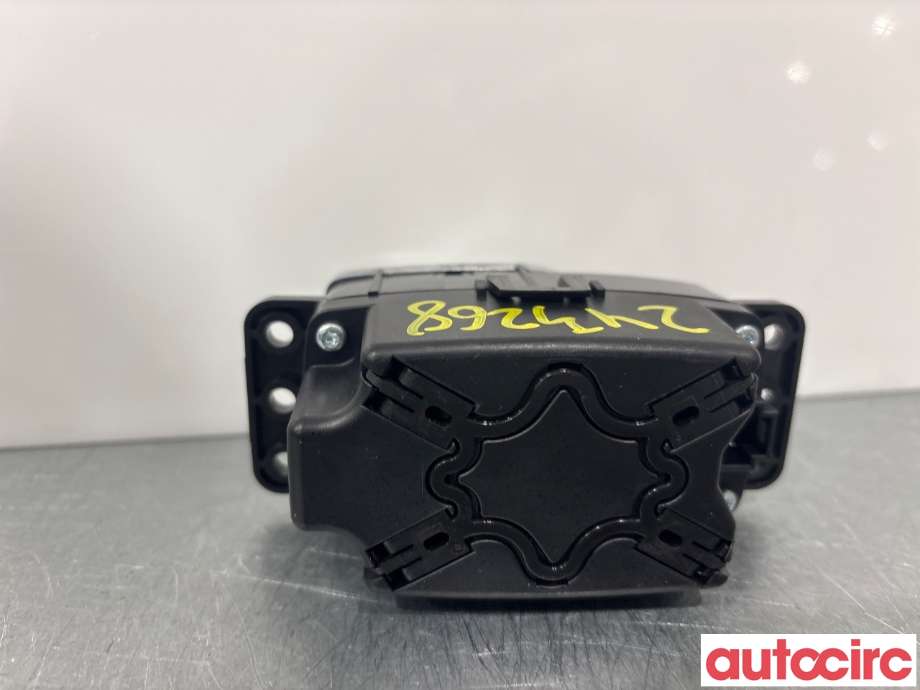 Bryter diverse til Mercedes A-Klasse 2012-2018 (W176) (W176) (MERCEDES|A2469001309|)