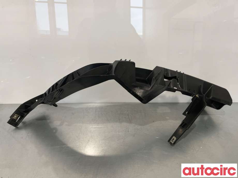 Diverse deler til BMW X1 2009-2015 (E84) (E84) (BMW|51642990180|)