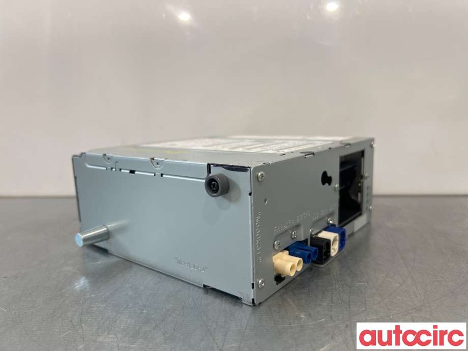 Bilstereo til Mercedes C-Klasse 2014-2018 (Fase 1) (W205) (W205) (MERCEDES|A2059007815)