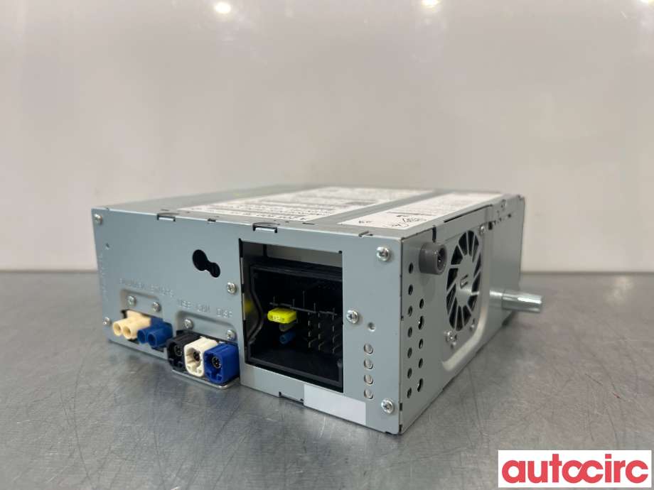 Bilstereo til Mercedes C-Klasse 2014-2018 (Fase 1) (W205) (W205) (MERCEDES|A2059007815)