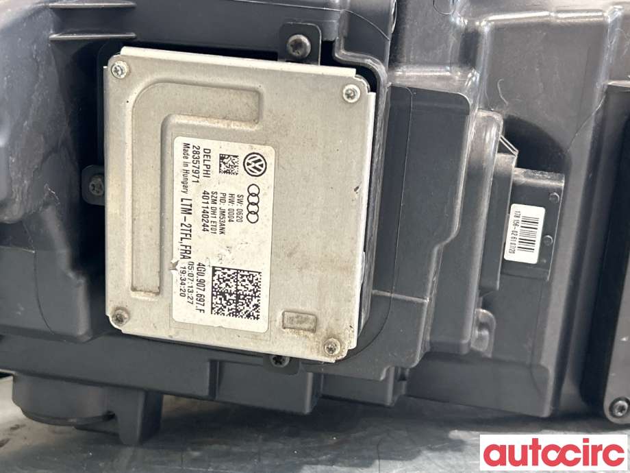 Frontlykt høyre halogen til Audi A6 2011-2014 (Type IV, Fase 1) (C7) (C7) (AUDI|4G0941774N|4G0941774C|1EX011151-42)