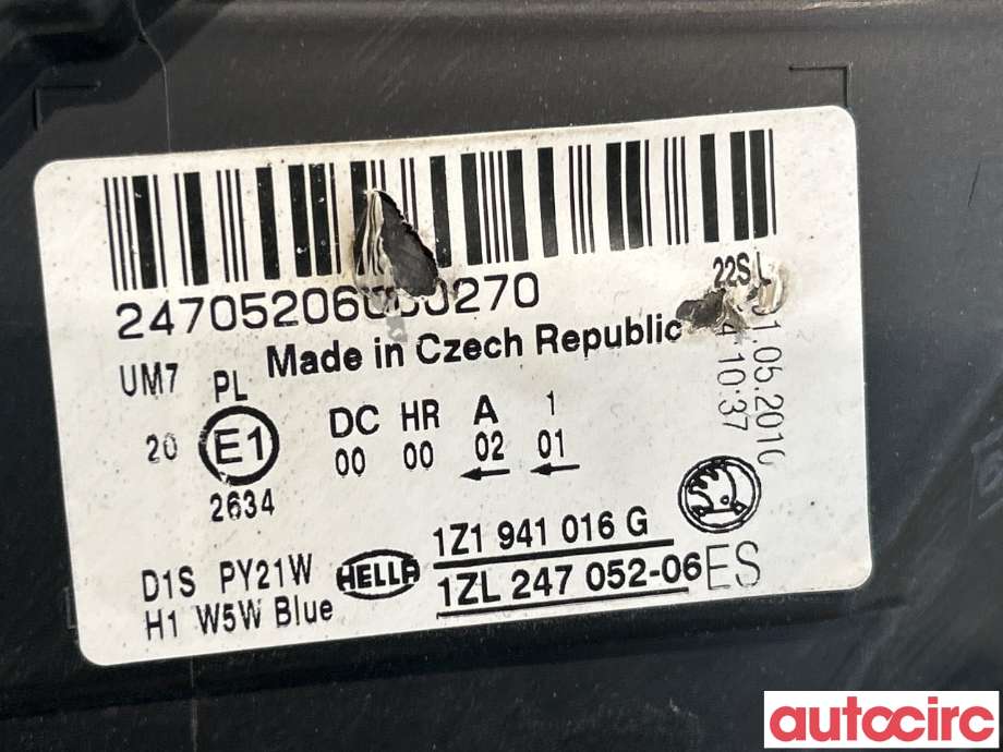 Frontlykt høyre xenon til Škoda Octavia 2009-2013 (Type II, Fase 2)  (SKODA|1Z1941018T|1Z1941016G)