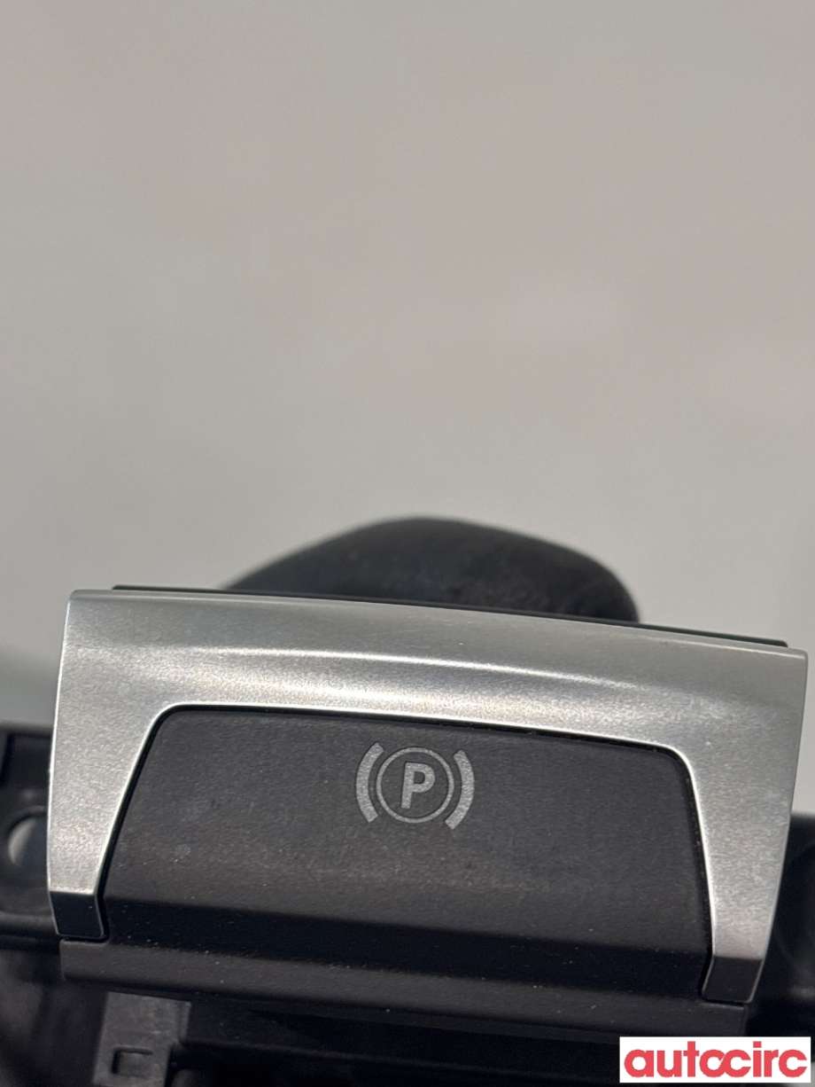 Bryter elektrisk håndbrekk/parkbrems til Peugeot 308 2013-2021 (Type II)  (PEUGEOT|96785851VV|)