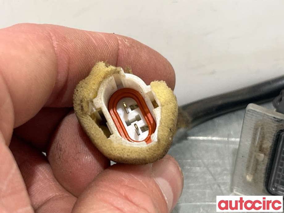 Skiltlys til MG ZS EV 2019-2021 (Type I, Fase 1)  (MG|NO NR|)