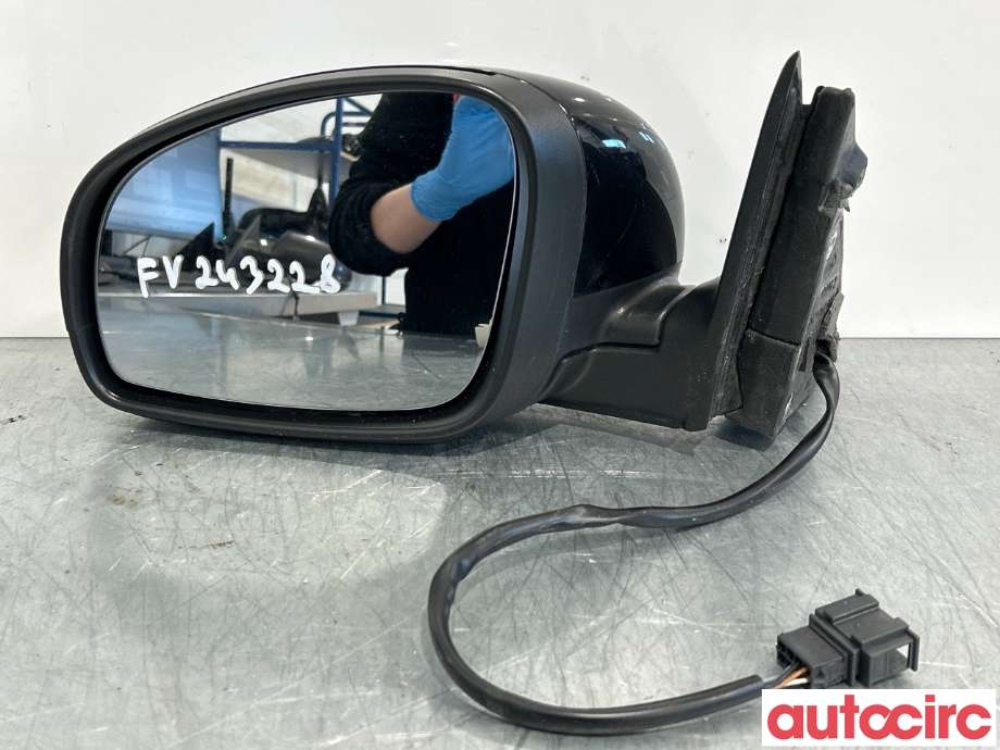 Diverse deler til Škoda Fabia 2010-2014 (Type II, Fase 2)  (SKODA|5J1857507E|)