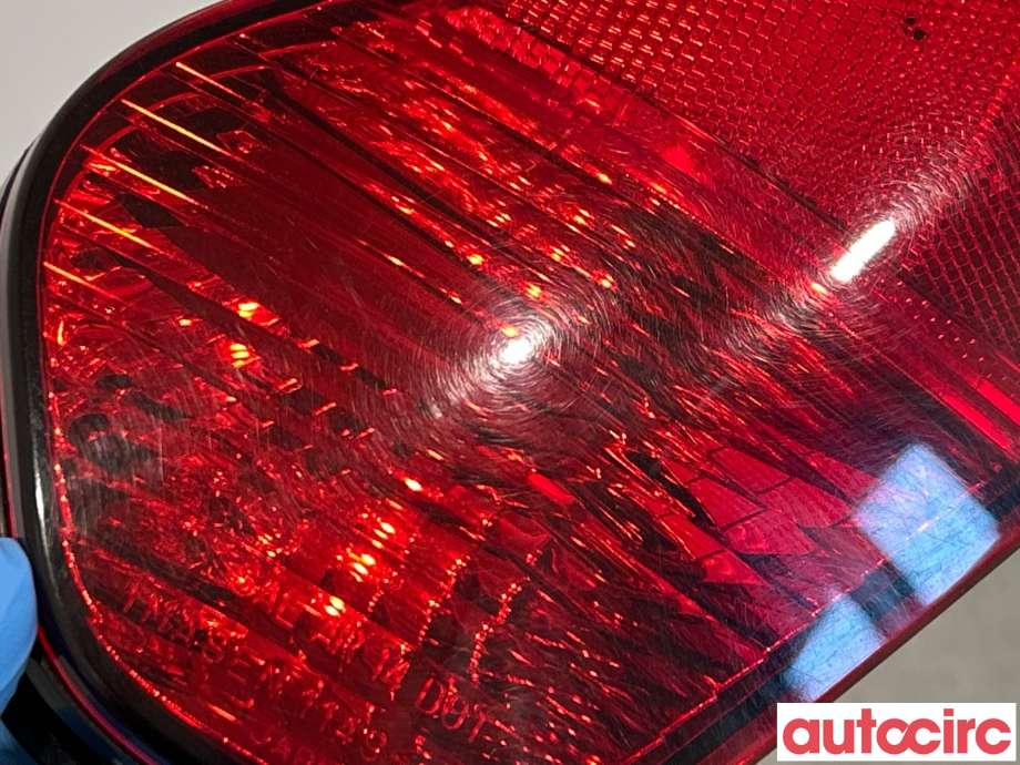Baklykt fra støtfanger til Mitsubishi Outlander 2015-->> (Type III, Fase 2)  (MITSUBISHI|8337A137|)