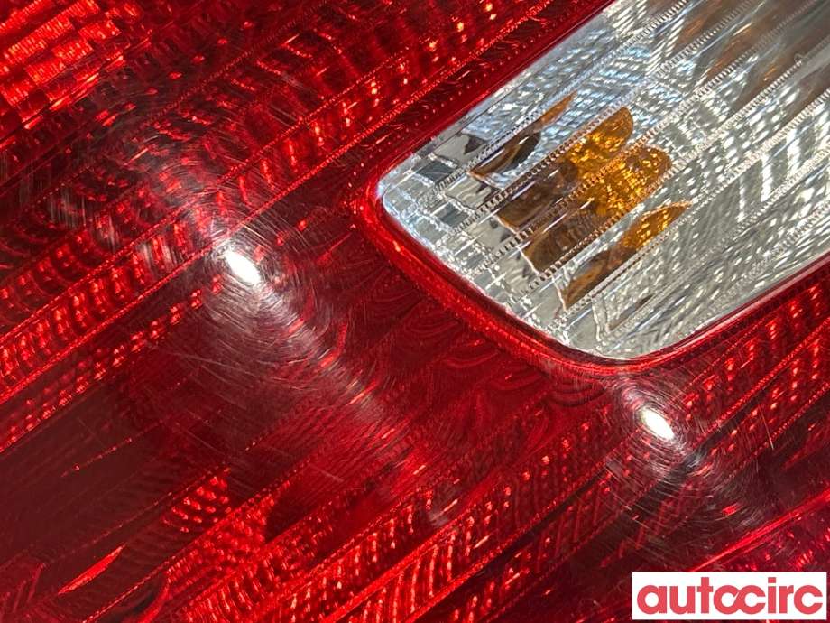 Baklykt venstre til Škoda Fabia 2010-2014 (Type II, Fase 2)  (SKODA|5J6945111)