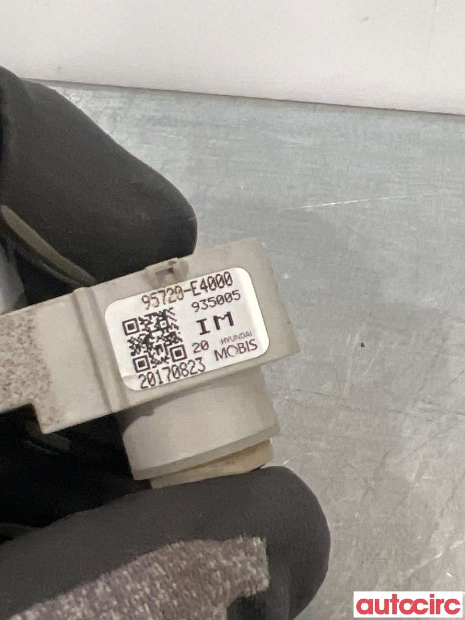 Parkeringssensor bak til Kia Soul 2014-2019 (Type II)  (KIA|95720E4000IM|)