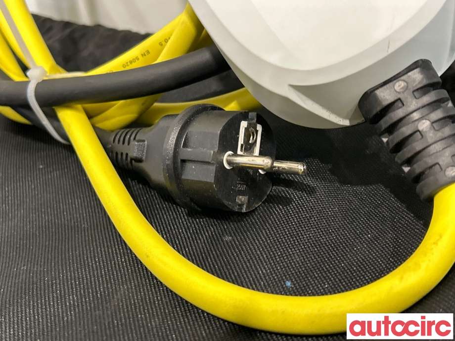 Batterilader kabel til VW Passat 2015-2019 (Fase 1) (B8) (B8) (VOLKSWAGEN|1EA971675AP)