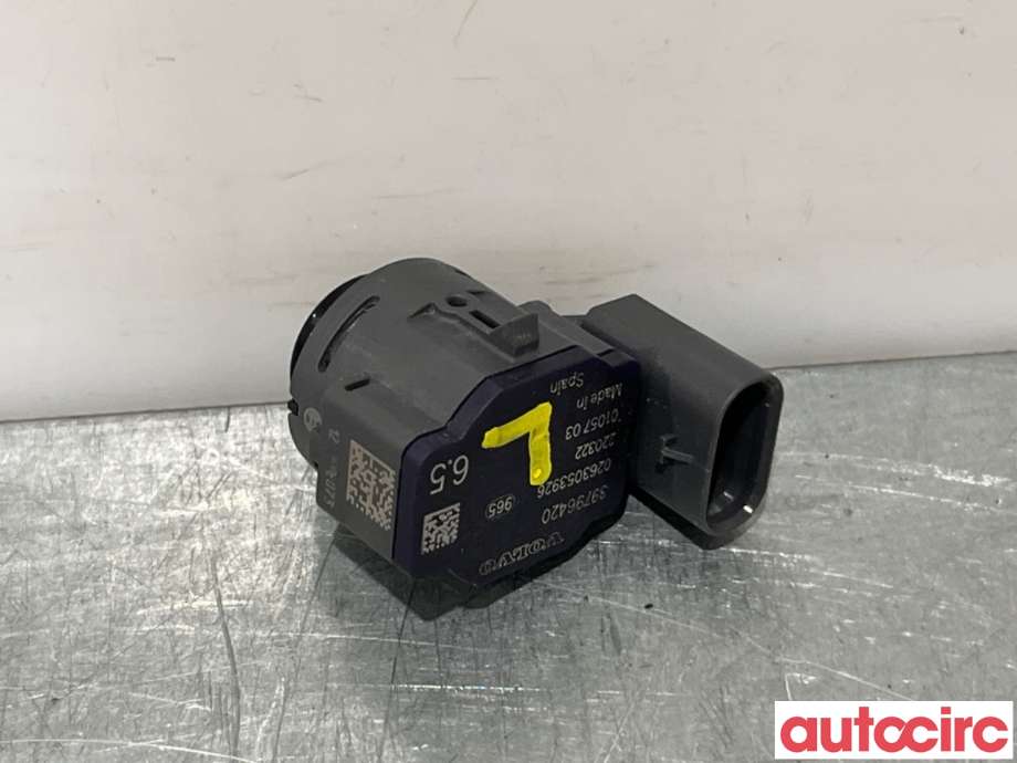Parkeringssensor foran til Volvo C40 Recharge 2021-2024  (VOLVO|32271066|0263053926|39796420)