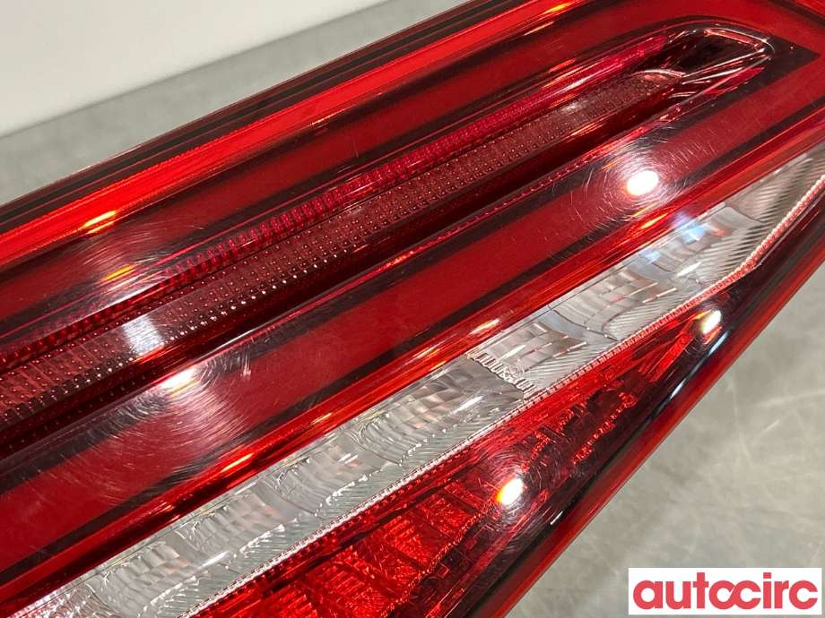 Baklykt venstre indre til Audi A3 2016-2020 (Type III, Fase 2)  (AUDI|8V4945093C)