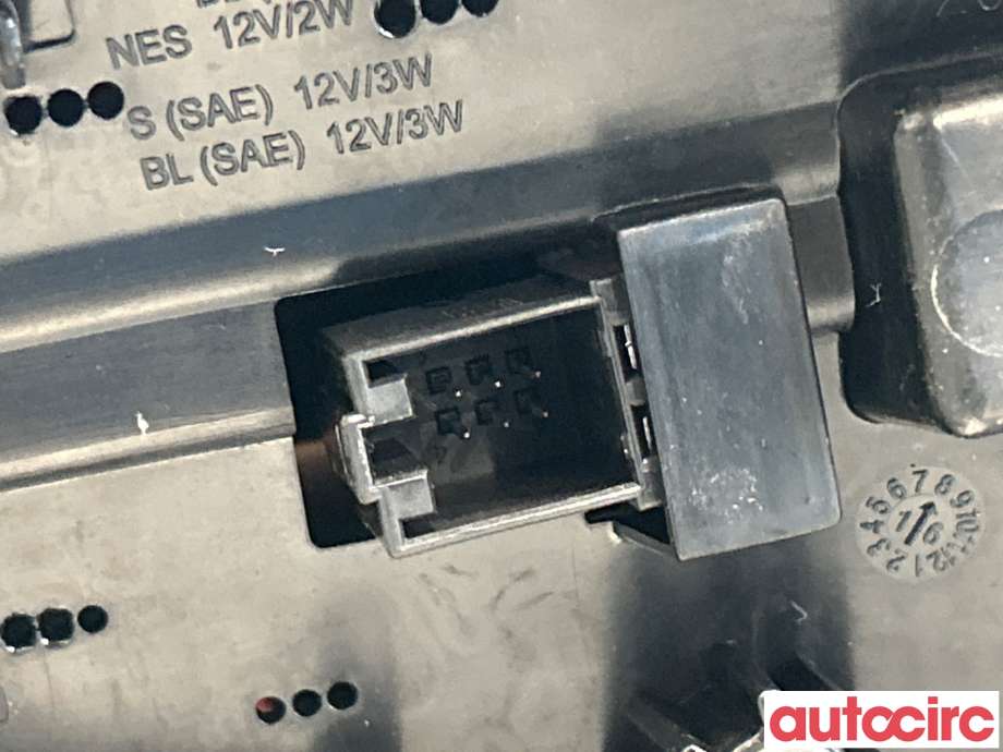 Baklykt venstre indre til Audi A3 2016-2020 (Type III, Fase 2)  (AUDI|8V4945093C)
