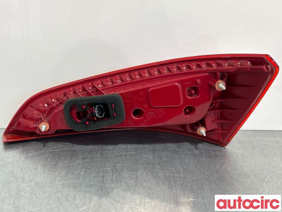 Baklykt venstre til Audi Q5 2008-2012 (Type I, Fase 1)  (AUDI|8R0945093A)
