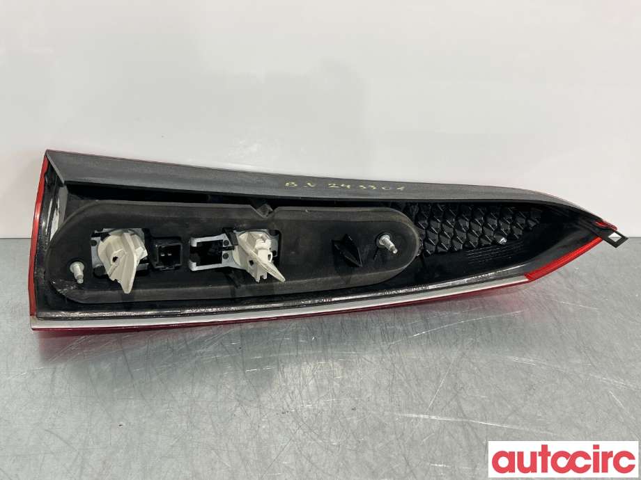 Baklykt venstre til Volvo XC70 2005-2007 (Type I, Fase 2)  (VOLVO|30655374|160985)