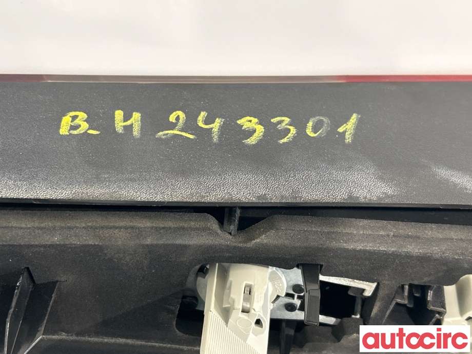 Baklykt høyre til Volvo XC70 2005-2007 (Type I, Fase 2)  (VOLVO|30655375|160986)