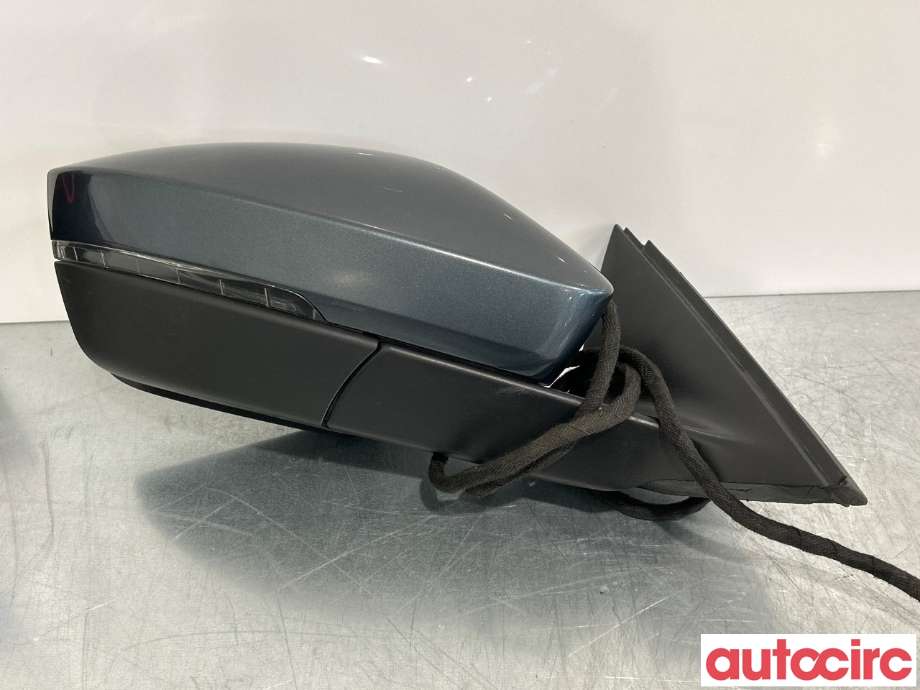 Diverse deler til Škoda Superb, 2015-->> (Type III)  (SKODA|3V1857508E)