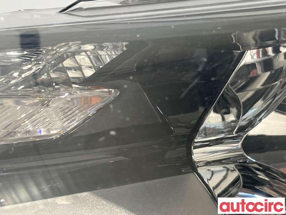 Frontlykt venstre halogen til Mitsubishi Outlander 2015-->> (Type III, Fase 2)  (MITSUBISHI|8301C853|)