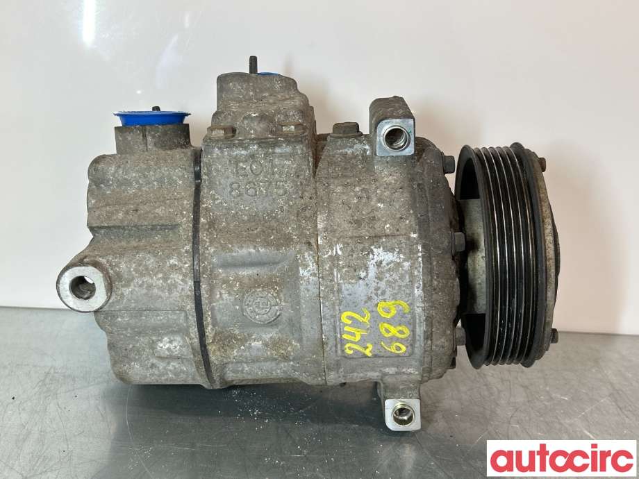 Diverse deler til VW Caddy 2004-2010 (Type III, Fase 1)  (VOLKSWAGEN|1K0820808F|1K0820859F|1K0820803G)