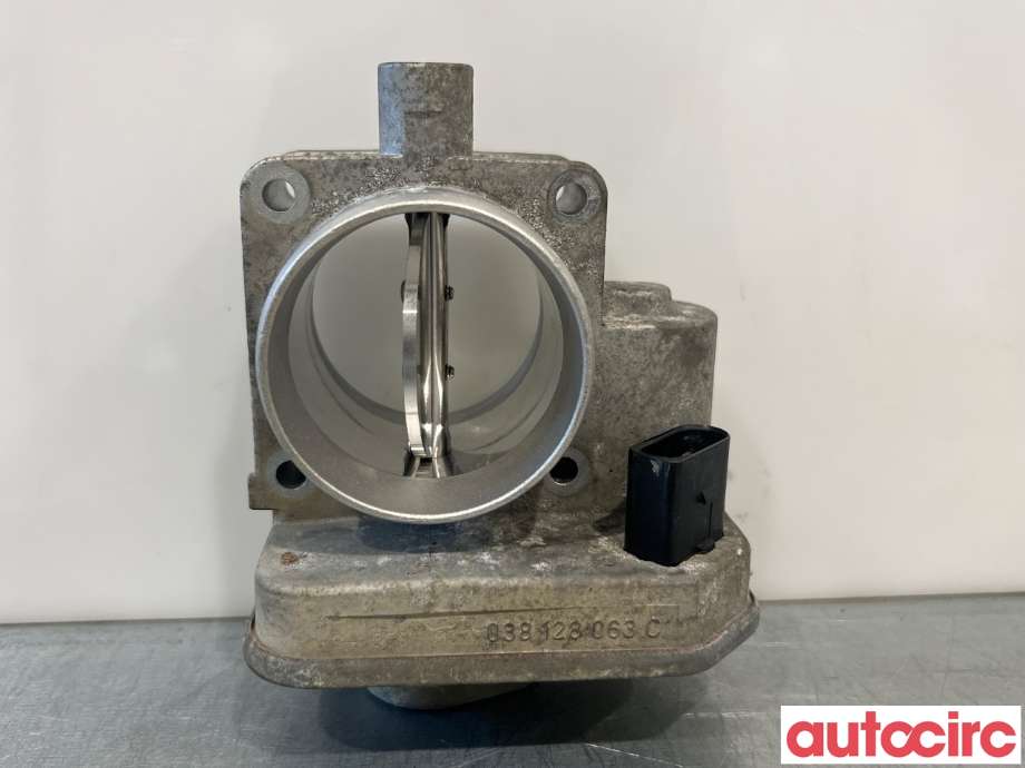 Spjeldhus til VW Caddy 2004-2010 (Type III, Fase 1) (VOLKSWAGEN|038128063J||038128063C)