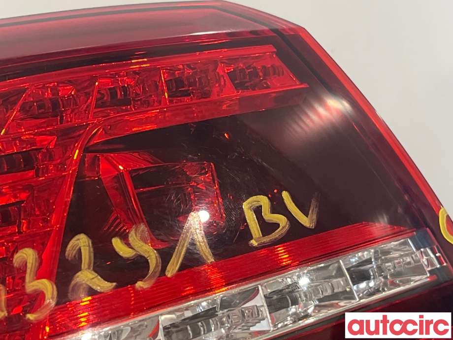 Baklykt venstre til VW e-Golf 2014-2017 (Fase 1)  (VOLKSWAGEN|5G0945207)