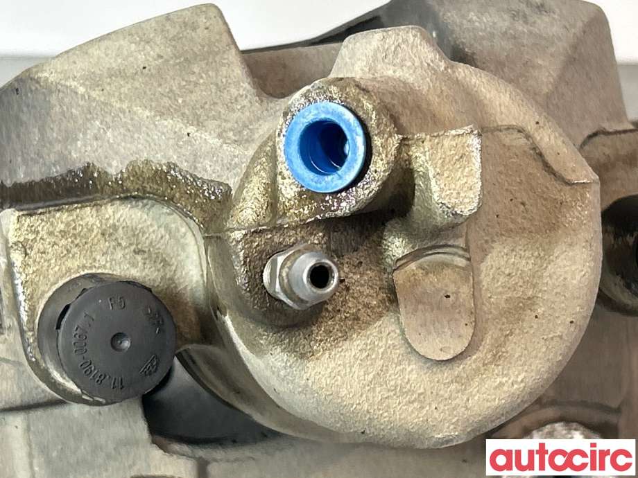 Bremsecaliper venstre foran til Ford Transit Connect 2018-->> Type II, Fase 2 (FORD|1682876)