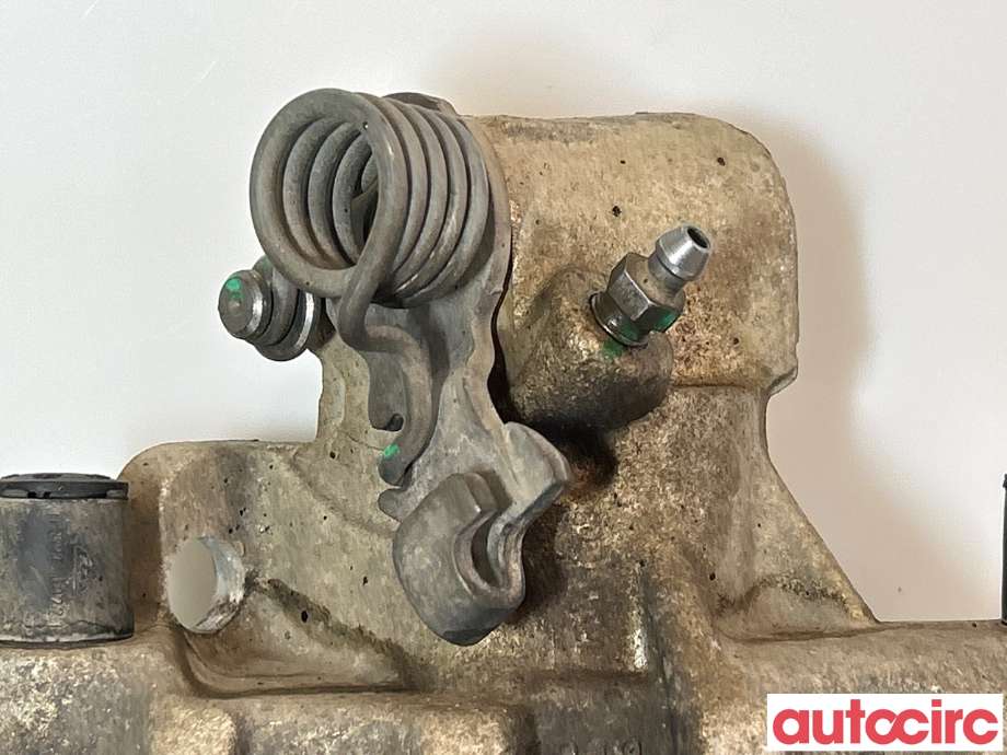 Bremsecaliper venstre bak til Ford Transit Connect 2018-->> Type II, Fase 2 (FORD|2210215|)