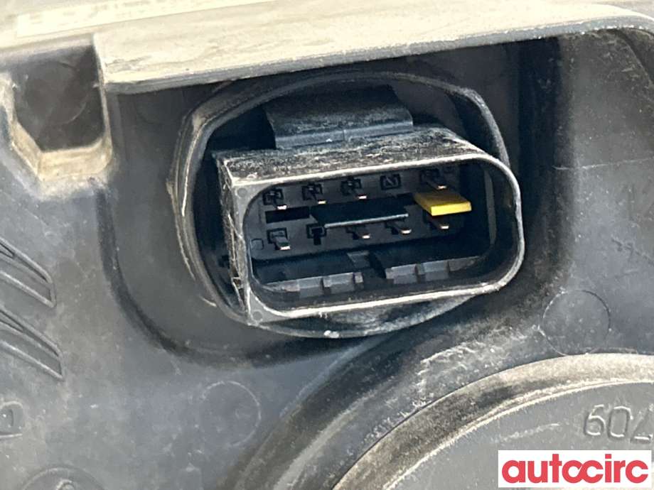 Frontlykt høyre halogen til Citroën C4, Cactus 2018-2021 (Fase 2)  (CITROEN|9821349680|)