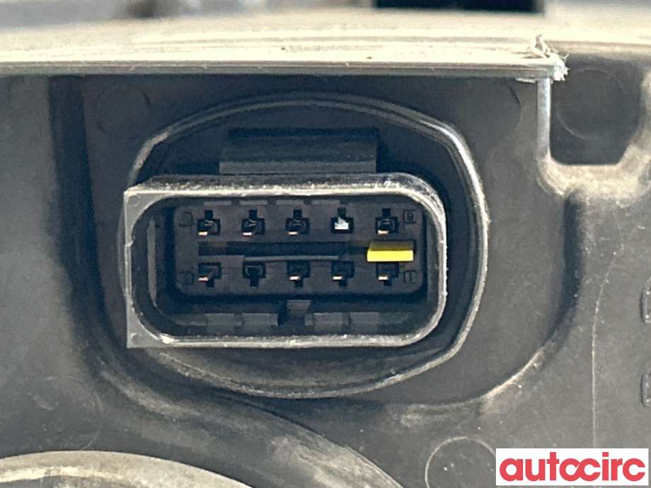 Frontlykt venstre halogen til Citroën C4, Cactus 2018-2021 (Fase 2)  (CITROEN|9821349780|)