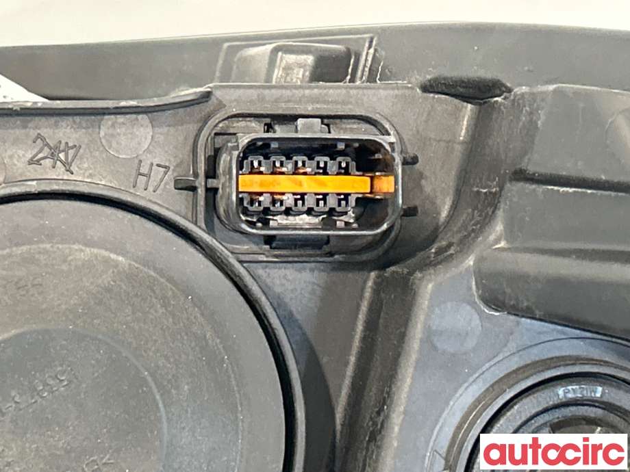 Frontlykt høyre halogen til Renault Zoe 2013-2019 (Fase 1)  (RENAULT|260108268R|1EL010912-02|260109891R)