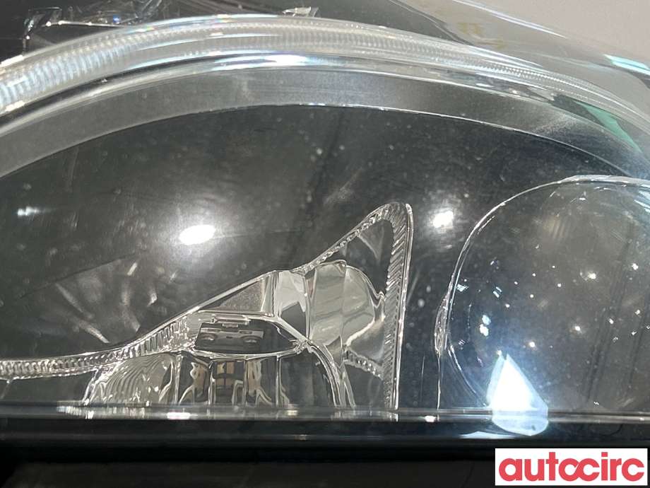 Frontlykt venstre halogen til Mercedes C-Klasse 2014-2018 (Fase 1) (W205) (W205) (MERCEDES|A2059067303|030128423304|A2058200561)