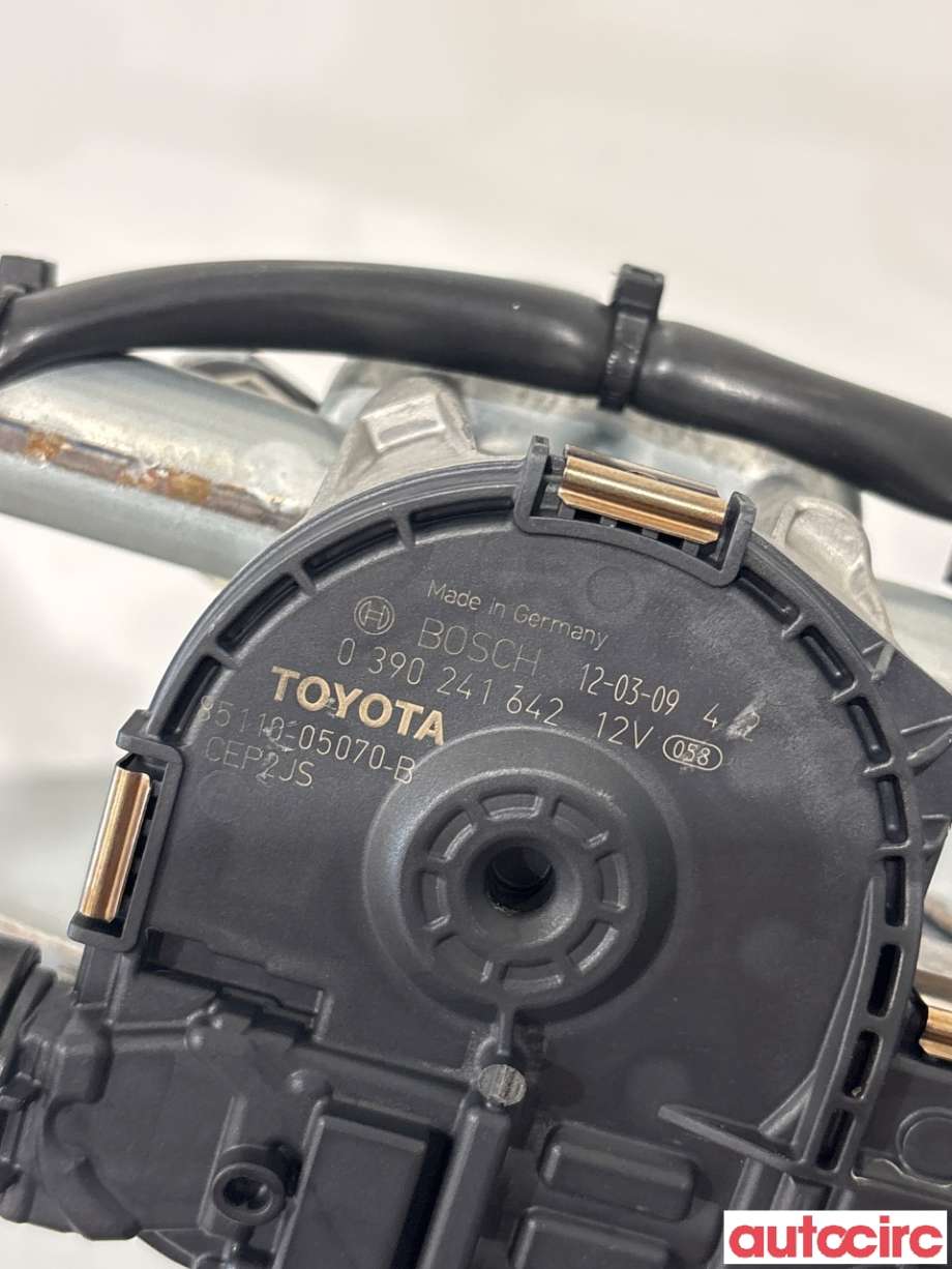 Viskermotor frontrute til Toyota Avensis 2009-2015 (Type III, Fase 1)  (TOYOTA|8501005080|0390241642|85110-05070)
