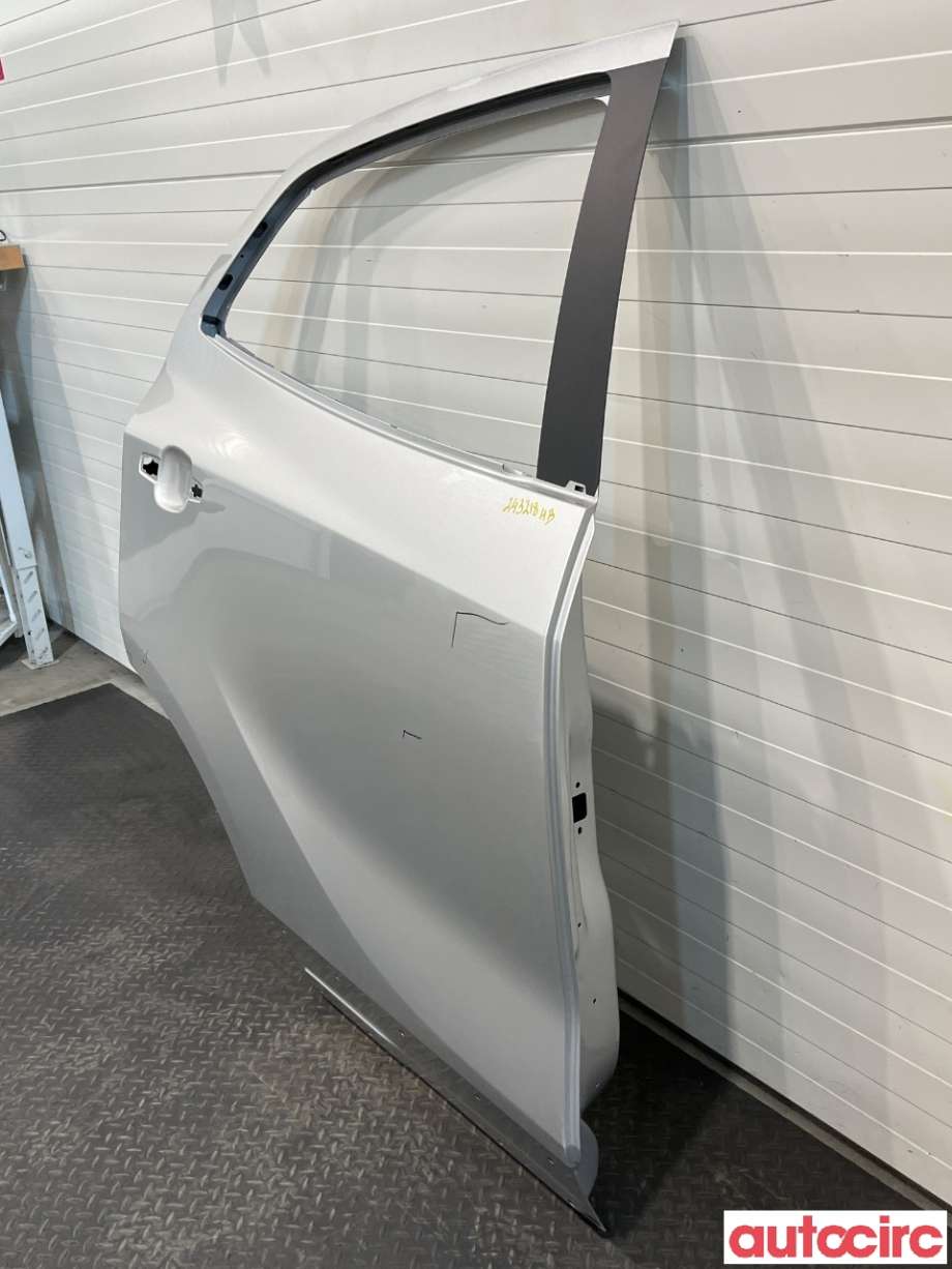 Dør høyre bak til Opel Mokka 2012-2016 (Type I, Fase 1)  (OPEL|42558668|95130667)