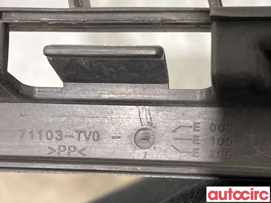 Diverse deler til Honda Civic 2012-2015 (Type IX, Fase 1)  (HONDA|71103-TV0-E00||71103-TV0-E000)