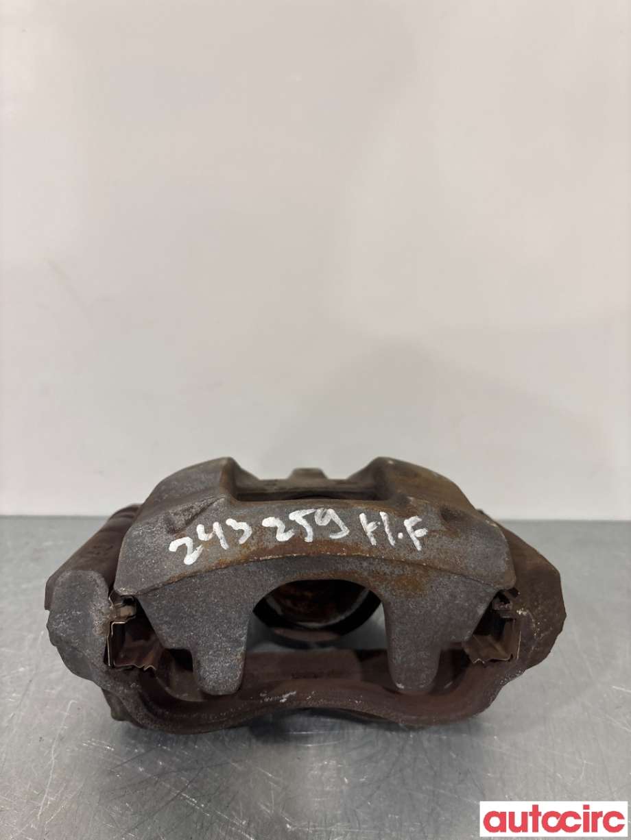 Bremsecaliper høyre foran til Toyota Avensis 2009-2015 (Type III, Fase 1)  (TOYOTA|4773002361|)